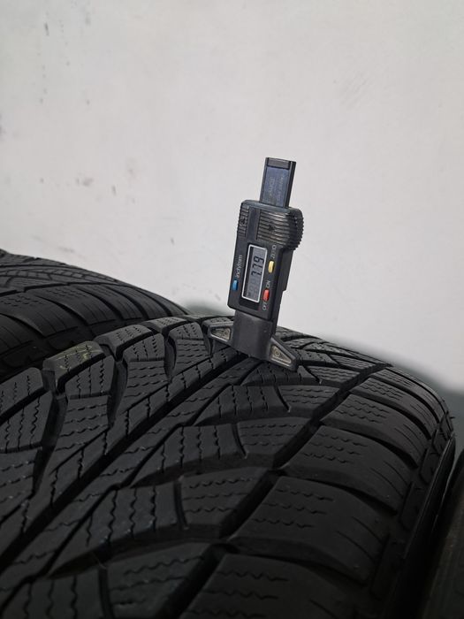 шини колеса 225 55 R17 GOODYEAR UltraGrip Performance резина покришки Зима