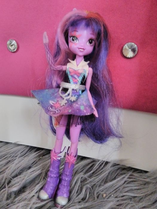 ,Lalka Twilight Sparkle,skaczący kucyk Raibow Dash