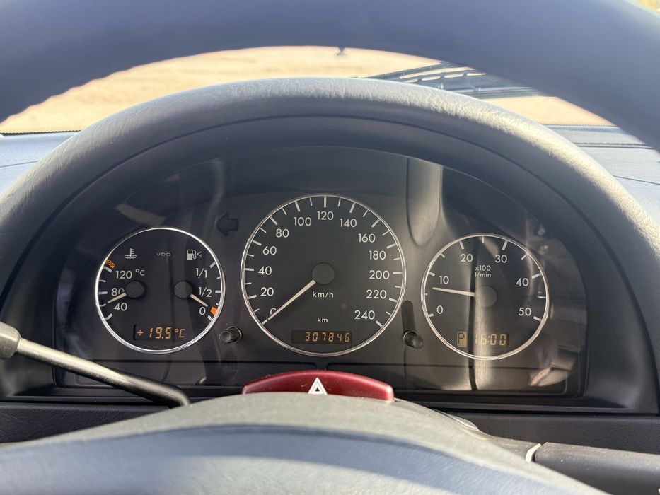Продам Mercedes-Benz ML 400 2005 4.0 D