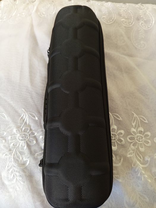 Caixa organizadora para 5 relógios.