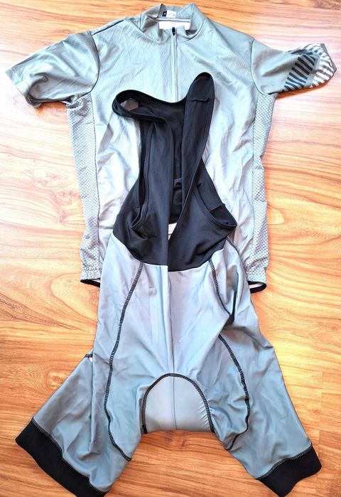 Strój kolarski, komplet, stan idealny, rozmiar M
