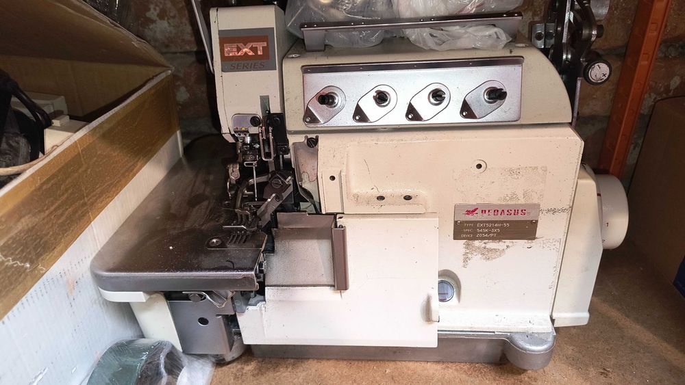 Owerlok Pegasus EXT overlock 4 nitkowy przemysłowy