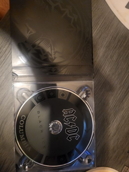 CD AC/DC - Black Ice (Edição Digipack europeia)