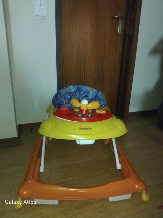 Aranha de bebé  cor neutra