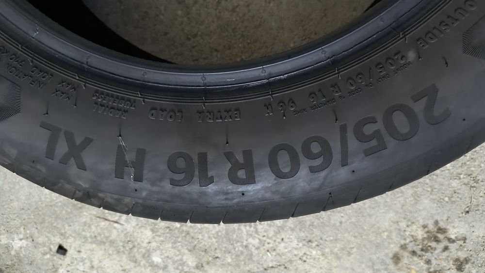 Pneu Continental 205 60 R16 96H