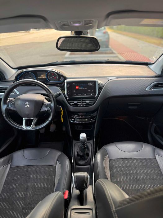 Peugeot 2008 HDi
