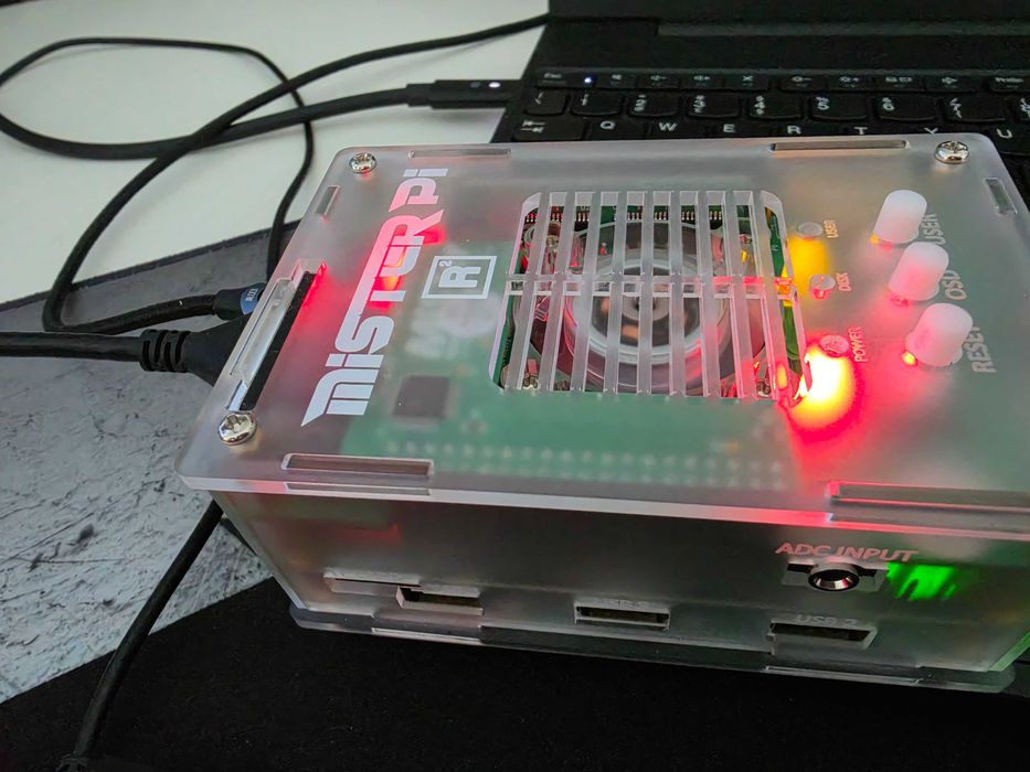 MiSTER PI - Cartão 64GB - Comando - Completo e em estado novo
