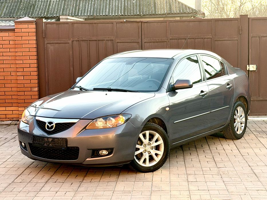 Мазда 3 Один власник
