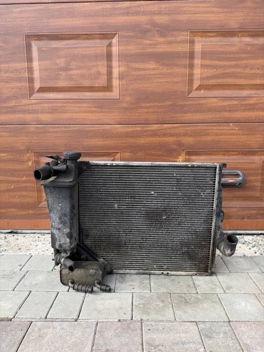 Бмв Е46 Радіатор Інтеркулер Бачок інтеркулєр розширітельний  радіатар