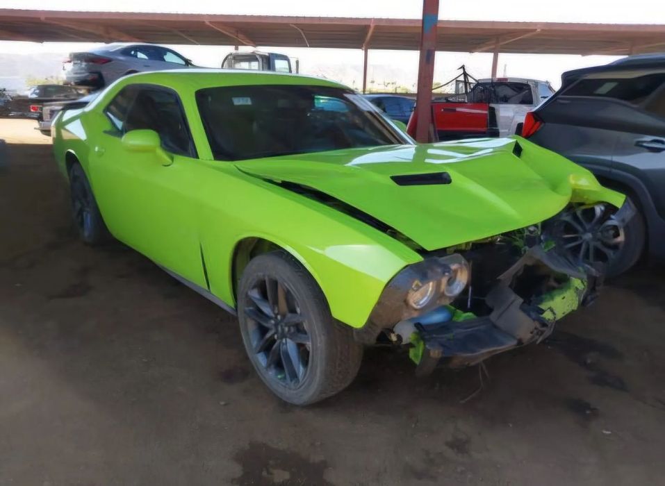 Dodge Challenger