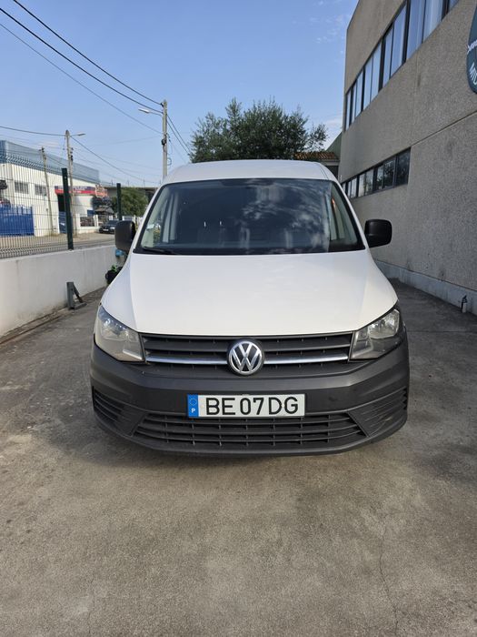 VW Caddy Maxi 2.0 TDI - Caixa Automática DSG