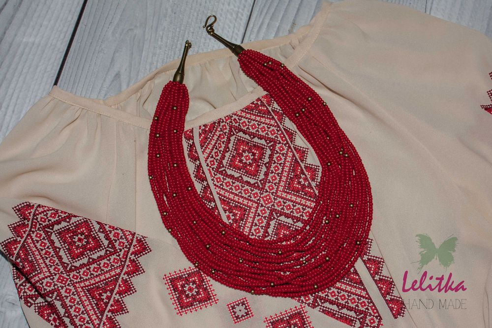 Намиста ручної роботи