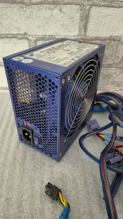 Блок живлення FSP Blue Storm 500w, ATX GPU 6pin