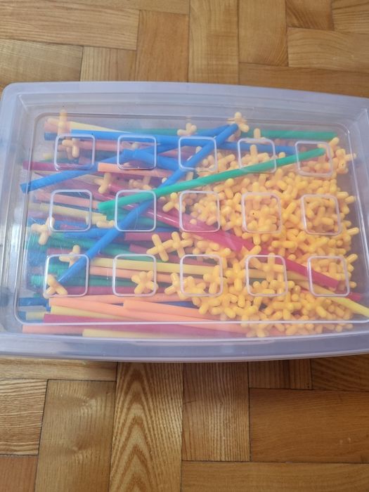 Klocki słomki konstrukcyjne