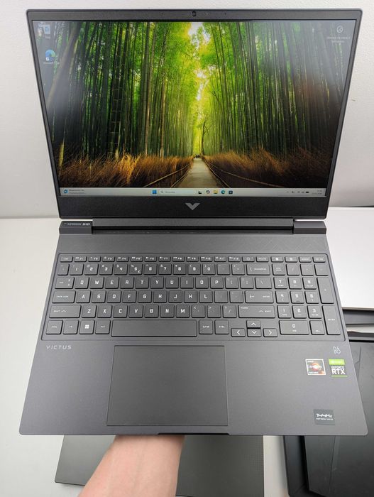 LAPTOP GAMINGOWY HP Victus 15 RTX 3050 Ryzen 5 5600H komputer