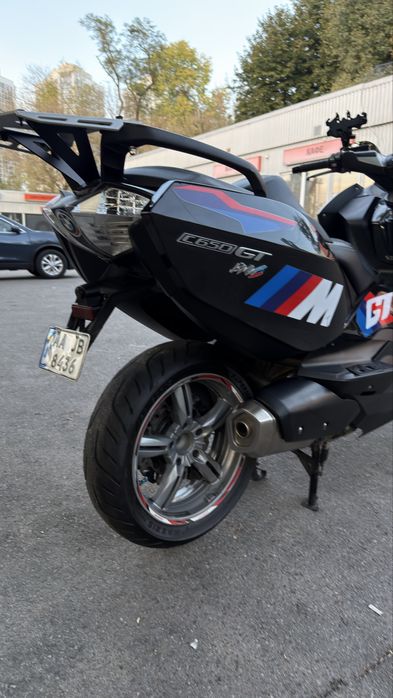 Bmw c650gt скутер