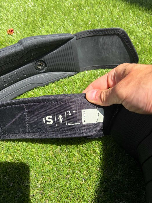 Arnês de Kitesurf MYSTIC STEALTH 2025