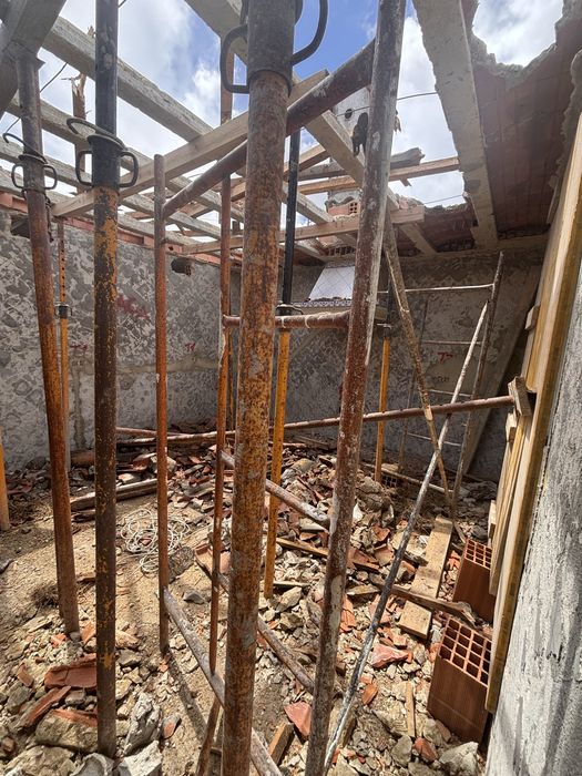 REMODELAÇÕES COMPLETAS E ACABAMENTOS