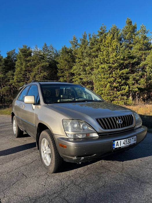 Продам lexus rx300
