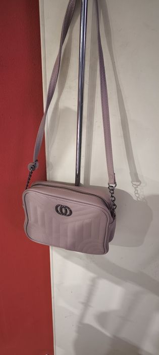 Liliowa torebka na ramię