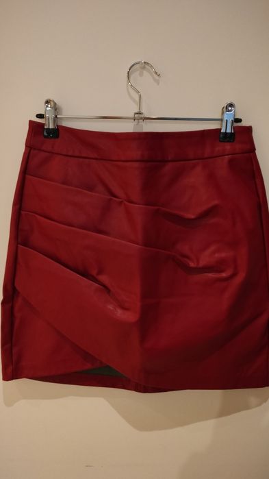 Saia polipele Stradivarius