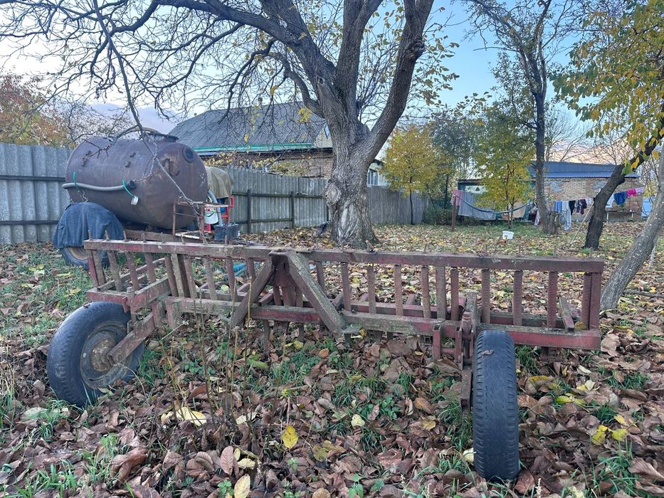 Продам  МТЗ 80та причіпні ДО нього  все всправне