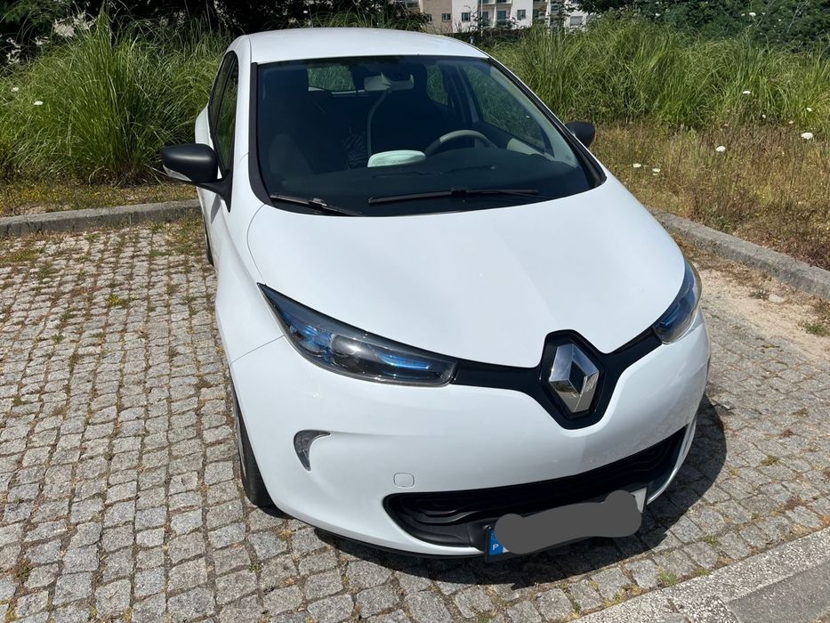 Renault Zoe 2018 – 37.000km – Bateria Própria – Carregamento Rápido AC 43kW – Impecável