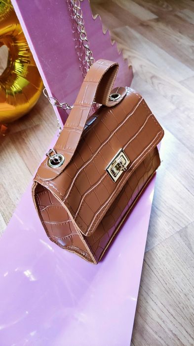 Torebka damska listonoszka na ramię brązowa #retro – Prezent na Święta