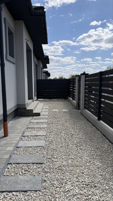 Продаж котеджу в Минаї від забудовника.