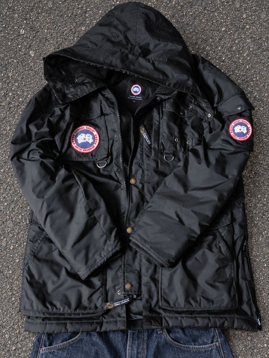 Canada Goose Resolute Parka czarna kurtka zimowa L