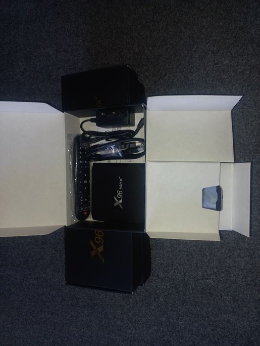 Tv Box X96 max +