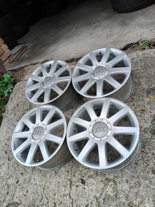 Диски Audi оригинал R17 5x112 ET56 7,5J made in Germany. Привезены из Германии