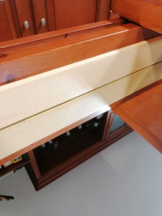 Coffee table64552829292419123