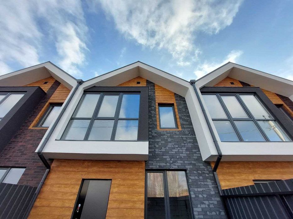 Продається сучасний таунхаус з газом Ірпінь , Стоянка