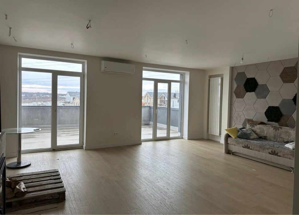 Продаж котеджу, с. Петриків