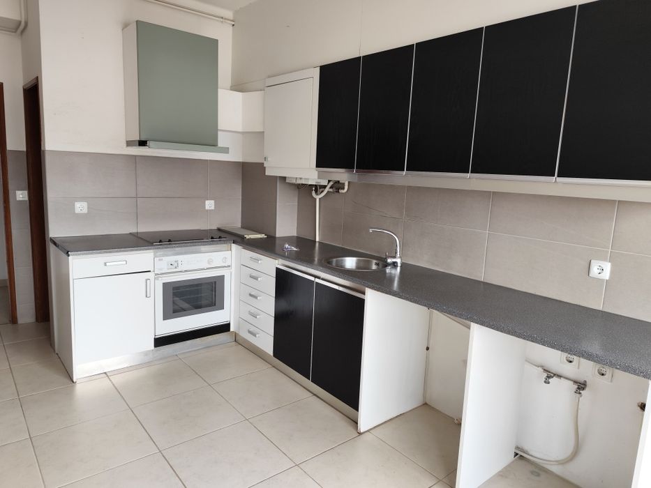 (Reservado)-Apartamento T2- no centro da Marinha Grande