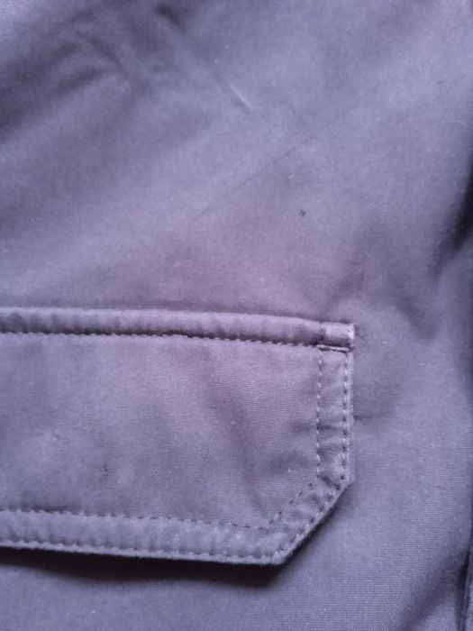 Uszkodzona kurtka zimowa Hugo Boss dla chłopca 12 lat