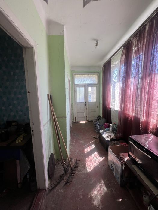 Продаж цегляного будинку