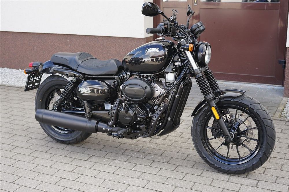 Hyosung GV 125 Aquila, bardzo ładny stan,tylko jeden właściciel od nowości!Niemcy