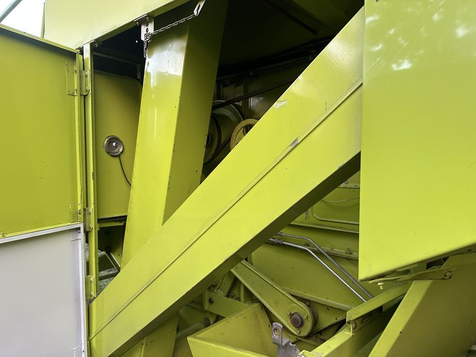 Claas Dominator 76 свіжопривезений