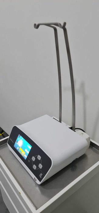 Equipamento dentário de clinica dentária, Cadeira, Ortopantomografo, rvg, autoclave motor implantes KAVO recheio