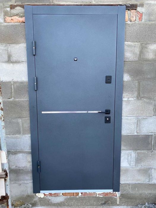 ЗСУ знижка на двері!Вхідні двері з установкою,входные двери