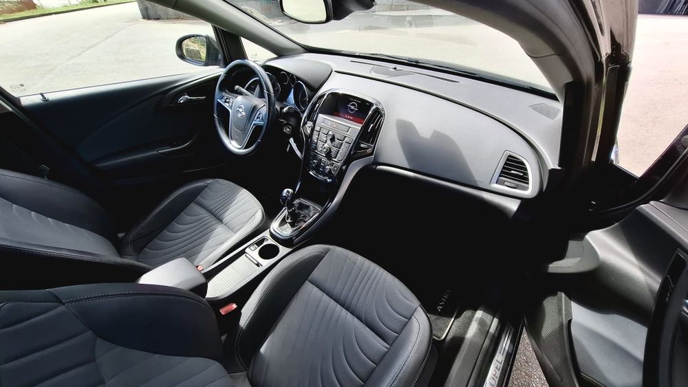 Opel Astra 1.6CDTi Executive S/S Nacional poucos kms