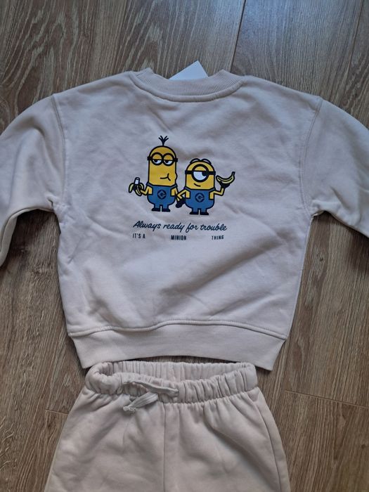 H&M Minionki dres chłopięcy 98