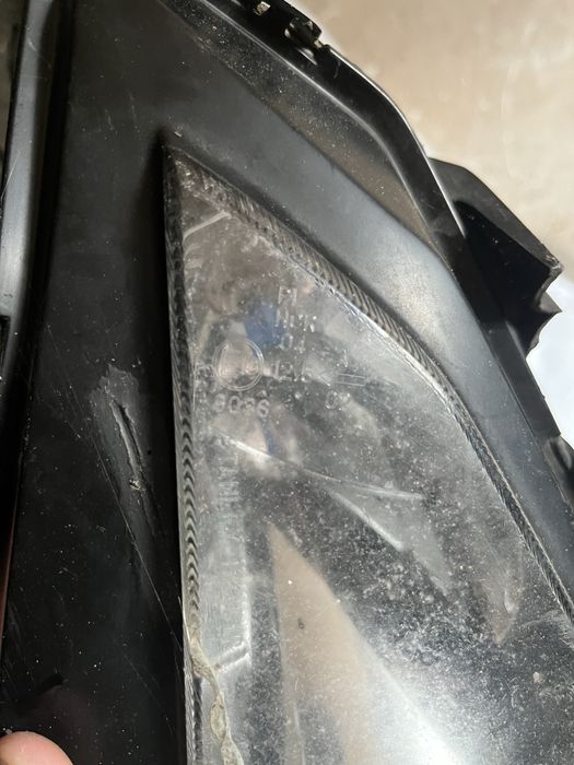 Права фара honda vfr 800 2003