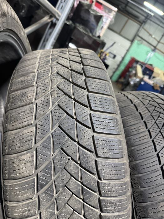 Продам зимові шини R17 комплект 4шт