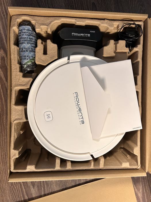 Продам робот пылесос