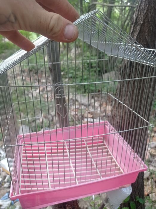 Продам Клетку для попугая