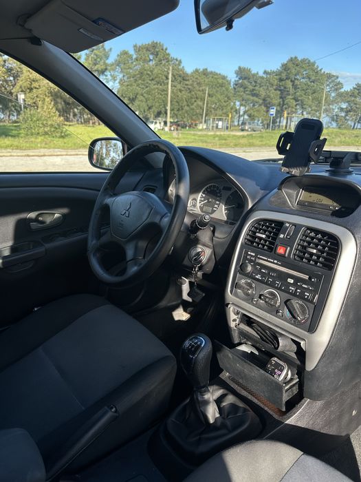 Mitsubishi Carisma 1.9 DI-D 2004