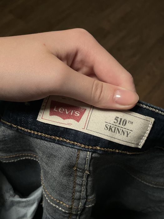 Вінтажні скіні джинси Levis
